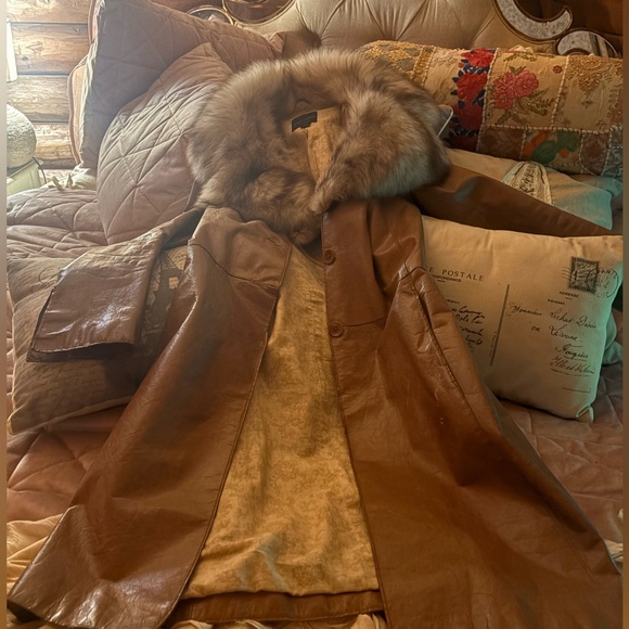 john Carlisle Jackets & Blazers - VINTAGE AUTHENTIC leather COAT with stunning genuine mink collar